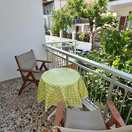 To Pithari Skála Marión