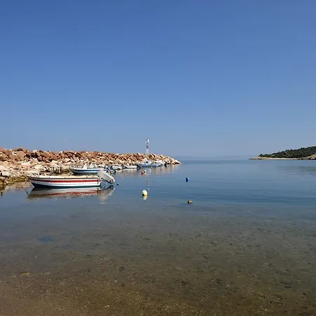 Apartmán To Pithari