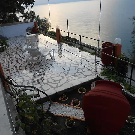 Apartmán To Pithari *