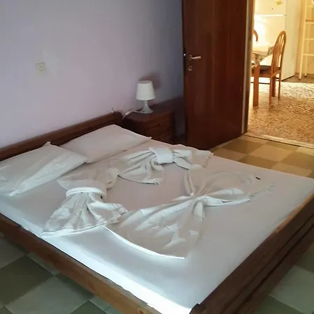 Apartmán To Pithari