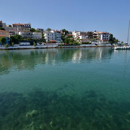 To Pithari Skála Marión