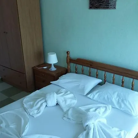 Apartment To Pithari Skala Marion