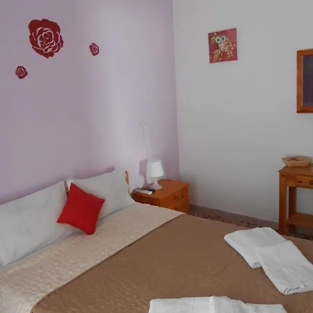 Apartament To Pithari *