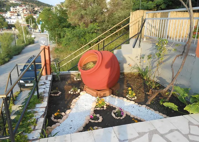 Apartment To Pithari