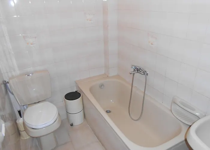 To Pithari Skala Marion