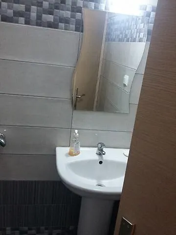 To Pithari Skala Marion