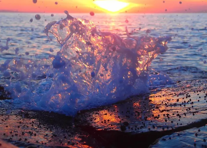 To Pithari * Skala Marion