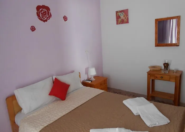 Apartment To Pithari *