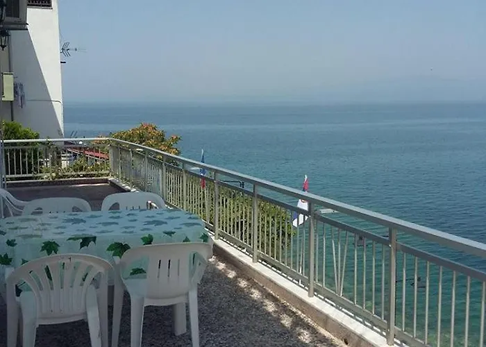 To Pithari 아파트