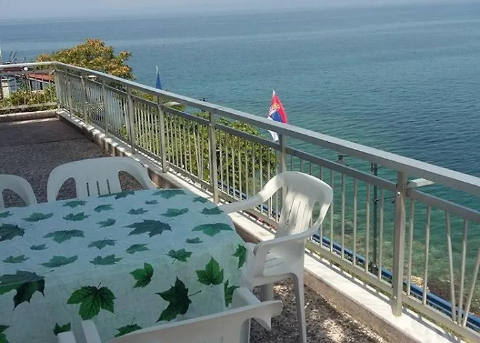 Apartment To Pithari Skala Marion